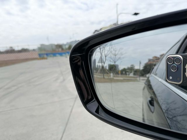 BMW寶馬 520I  第9張相片