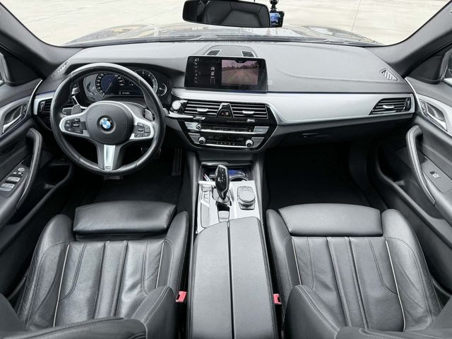 BMW寶馬 520I  第10張相片