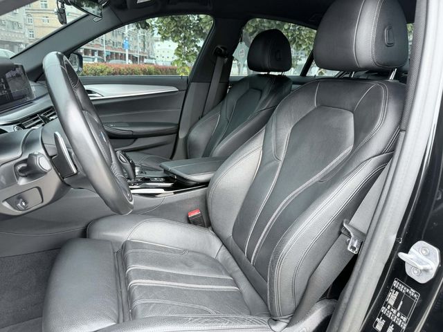 BMW寶馬 520I  第12張相片