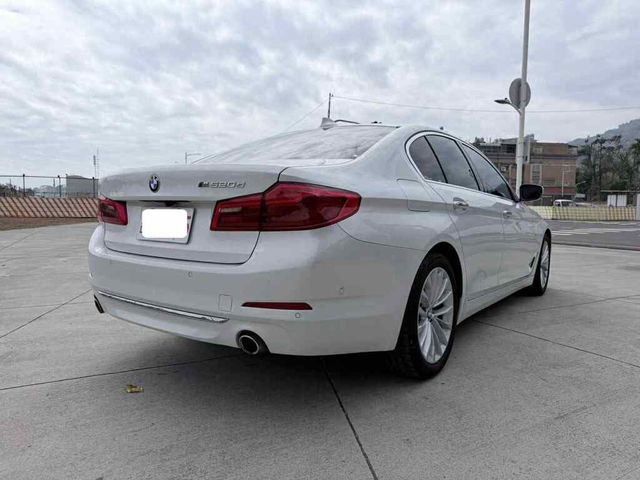 BMW寶馬 520D  第4張相片