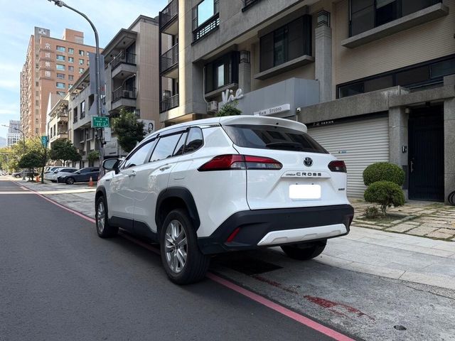 TOYOTA豐田 COROLLA CROSS HYBRID  第4張相片