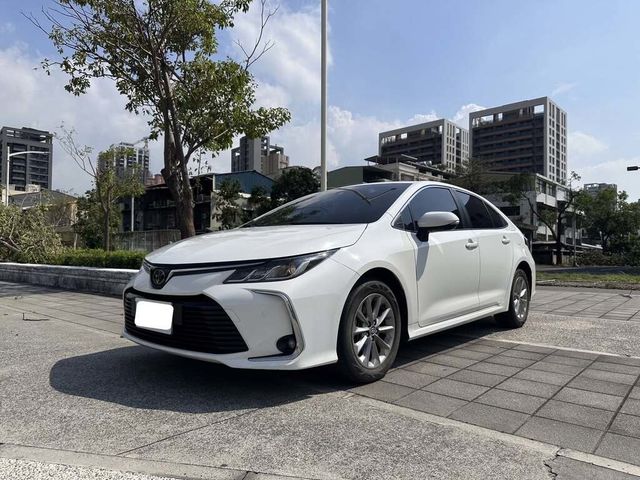 TOYOTA豐田 ALTIS  第1張相片