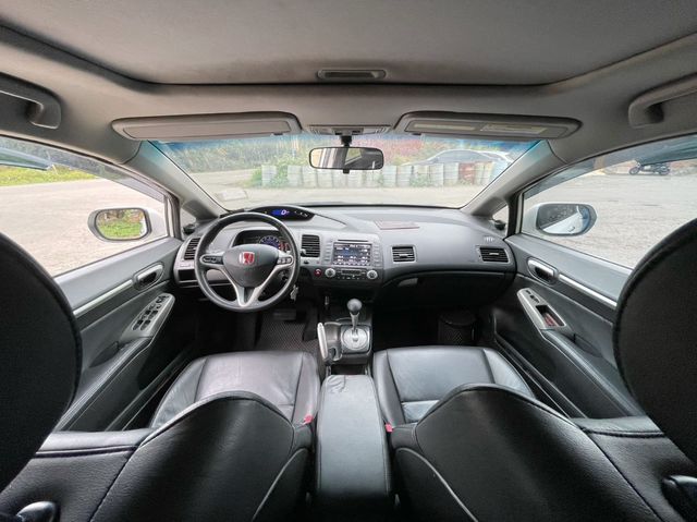HONDA本田 CIVIC  第2張相片