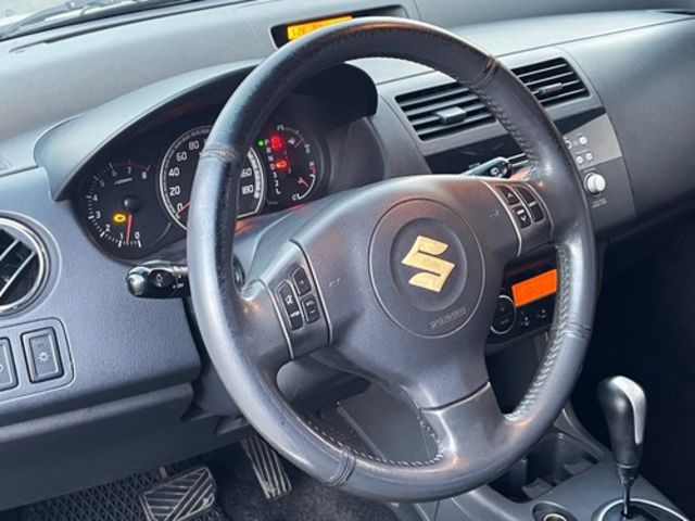 SUZUKI鈴木 SWIFT  第3張相片