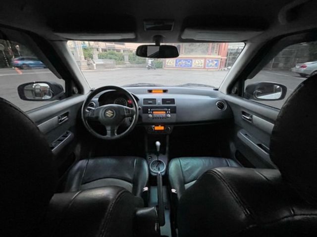 SUZUKI鈴木 SWIFT  第4張相片