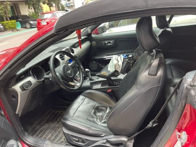 FORD福特 MUSTANG  第5張相片