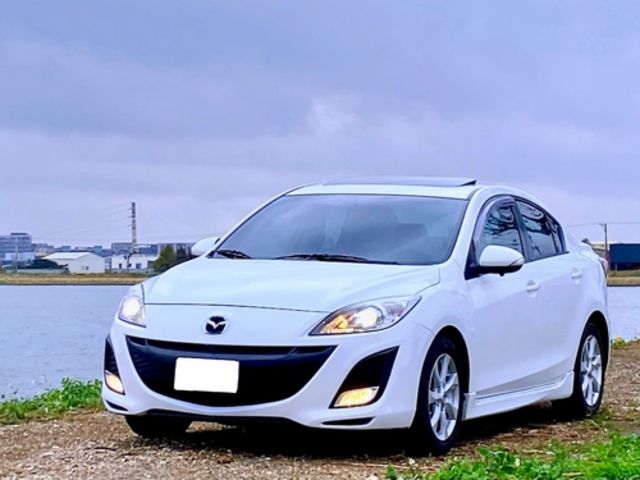 MAZDA馬自達 MAZDA 3  第1張相片