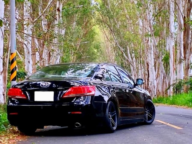 TOYOTA豐田 CAMRY  第2張相片