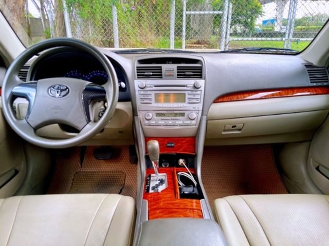 TOYOTA豐田 CAMRY  第5張相片
