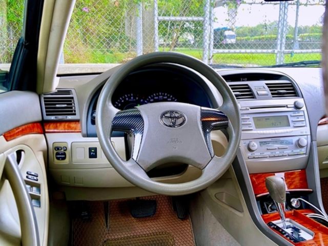 TOYOTA豐田 CAMRY  第6張相片