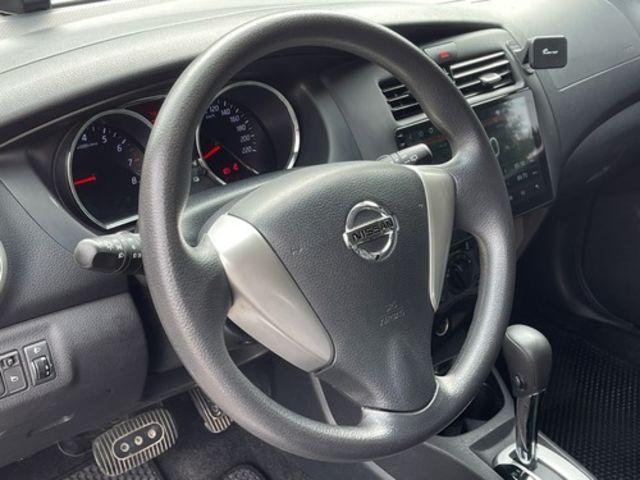 NISSAN日產 LIVINA  第6張相片