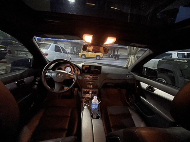 M-BENZ賓士 C300  第5張相片