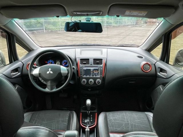 MITSUBISHI三菱 COLT PLUS  第5張相片