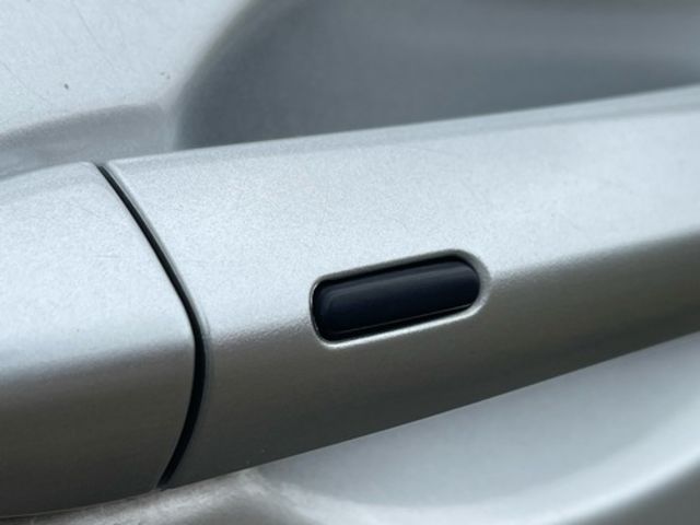 MITSUBISHI三菱 COLT PLUS  第6張相片