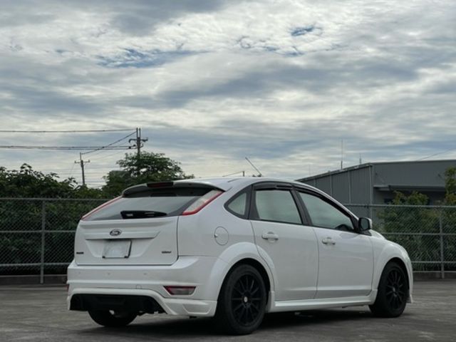 FORD福特 FOCUS  第2張相片