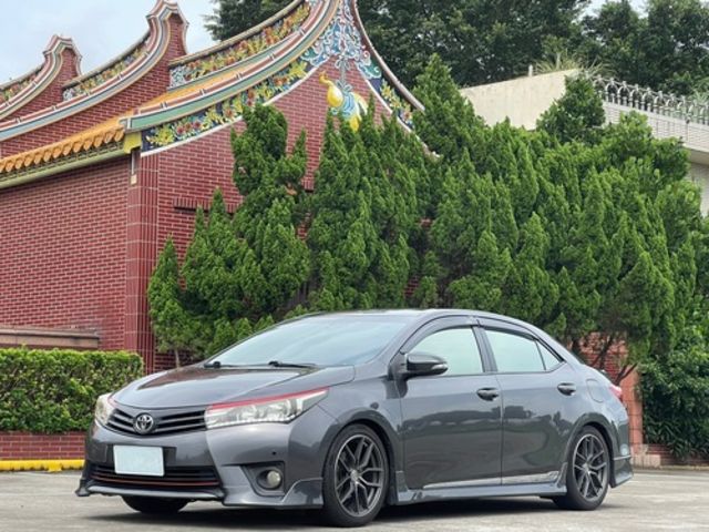 TOYOTA豐田 ALTIS  第1張相片