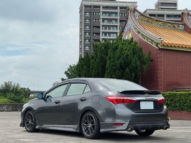 TOYOTA豐田 ALTIS  第4張相片