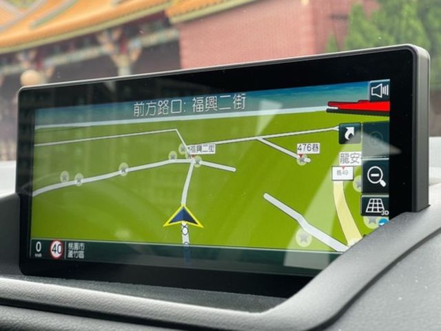 LEXUS凌志 CT200H  第9張相片