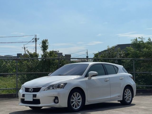 LEXUS凌志 CT200H  第1張相片