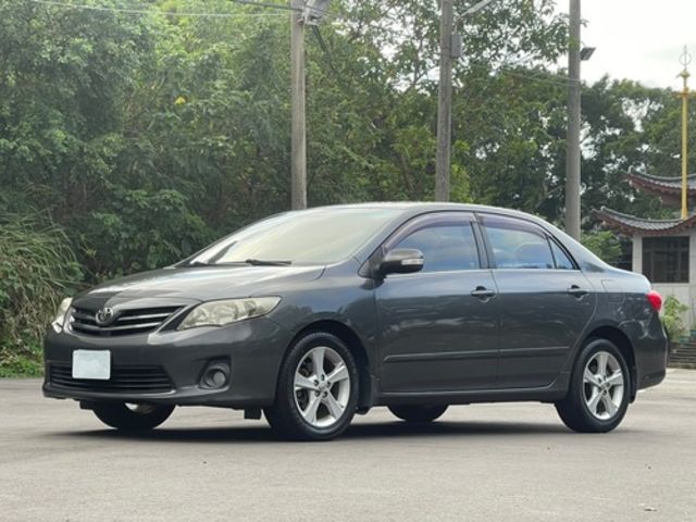 TOYOTA豐田 ALTIS  第1張相片