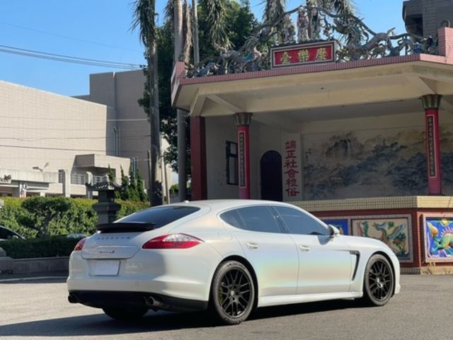 PORSCHE保時捷 PANAMERA  第2張相片