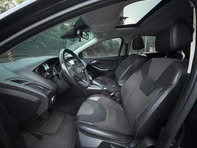 FORD福特 FOCUS  第16張相片