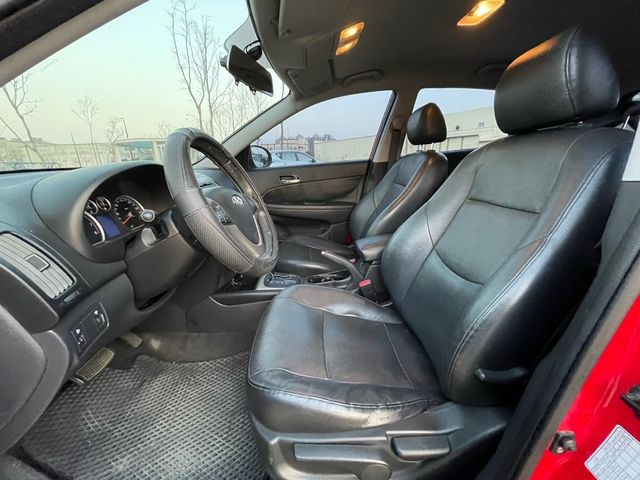 HYUNDAI現代 I30  第21張相片
