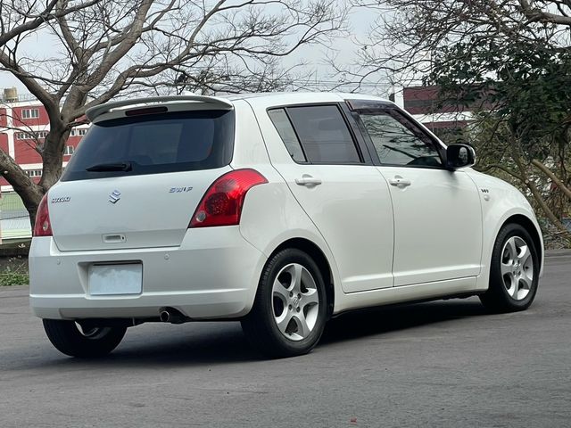 SUZUKI鈴木 SWIFT  第3張相片