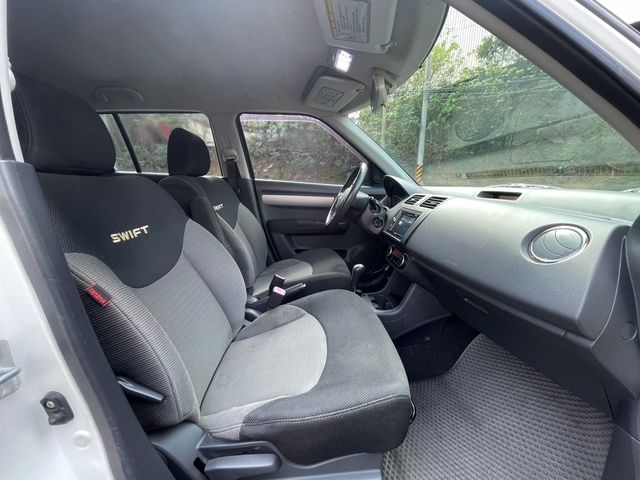 SUZUKI鈴木 SWIFT  第25張相片