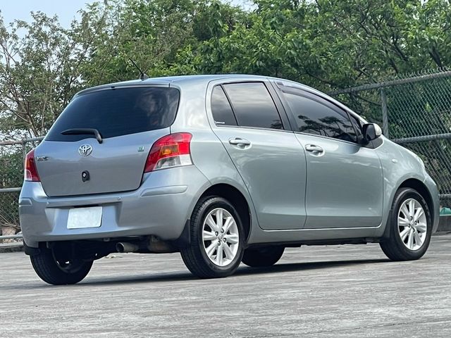 TOYOTA豐田 YARIS  第2張相片