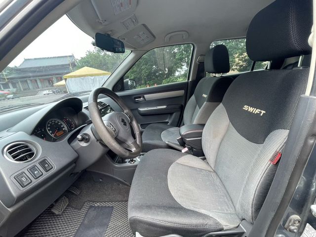 SUZUKI鈴木 SWIFT  第11張相片
