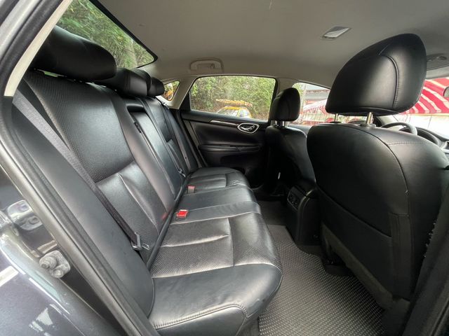 NISSAN日產 SENTRA  第17張相片