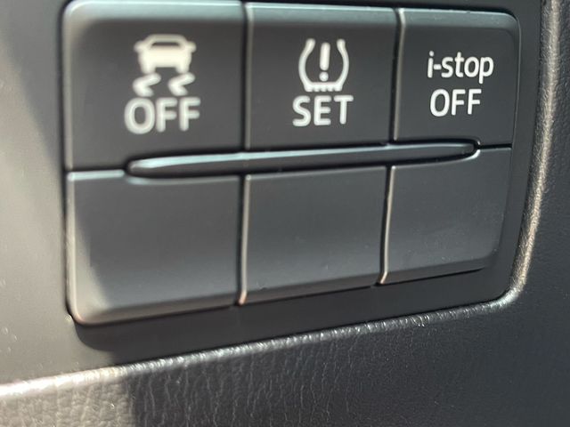 MAZDA馬自達 MAZDA 3  第14張相片