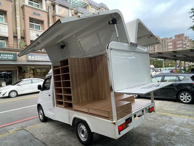 TOYOTA豐田 TOWN ACE  第4張相片