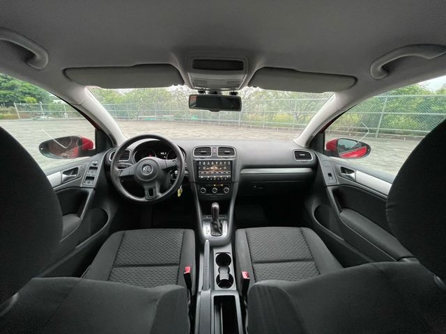 VOLKSWAGEN福斯 GOLF  第5張相片