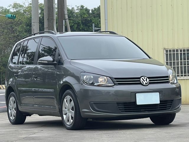 VOLKSWAGEN福斯 TOURAN  第3張相片