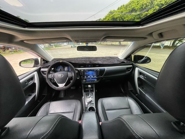 TOYOTA豐田 ALTIS  第5張相片