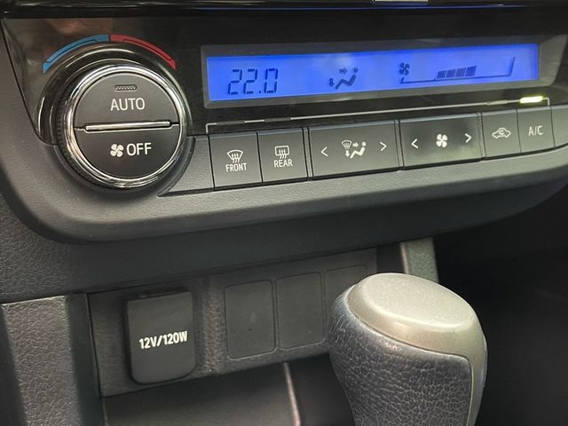 TOYOTA豐田 ALTIS  第12張相片