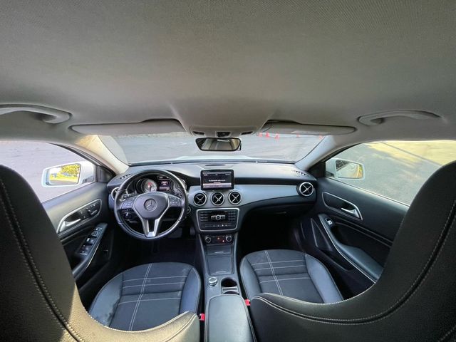 M-BENZ賓士 GLA200  第5張相片