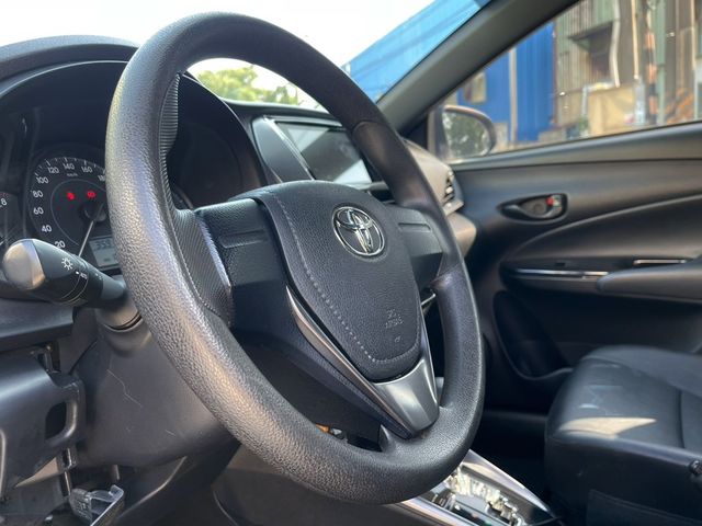 TOYOTA豐田 YARIS  第6張相片