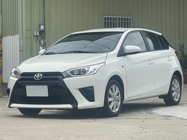 TOYOTA豐田 YARIS  第1張相片