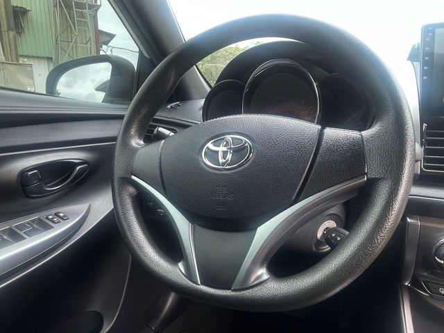 TOYOTA豐田 YARIS  第6張相片