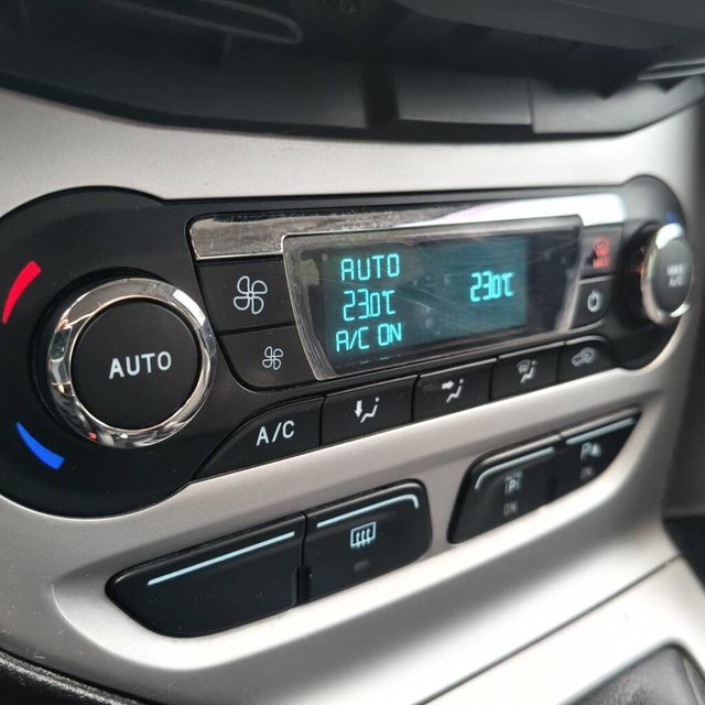 FORD福特 FOCUS  第8張相片