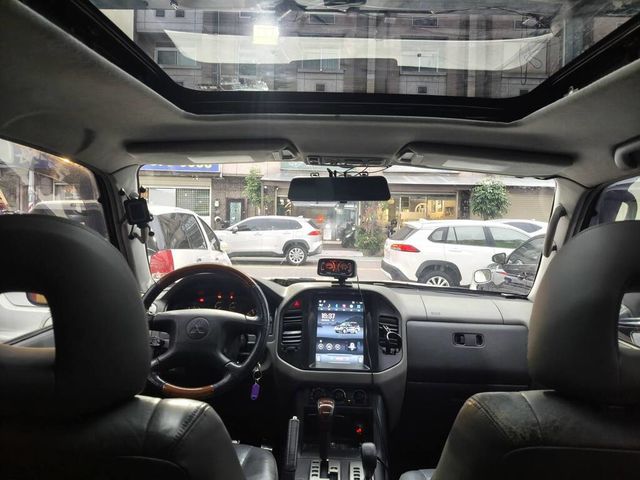 MITSUBISHI三菱 PAJERO  第3張相片