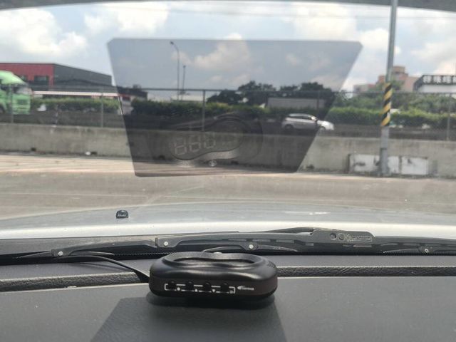 TOYOTA豐田 CAMRY  第9張相片