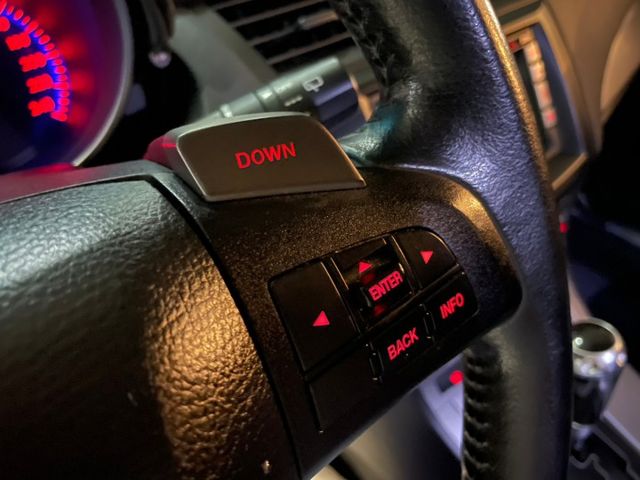 一手美車，僅跑14萬多，免鑰/摸門/天窗/雙區恆溫/HID頭燈等... 歡迎預約賞車，感謝您~  第6張相片