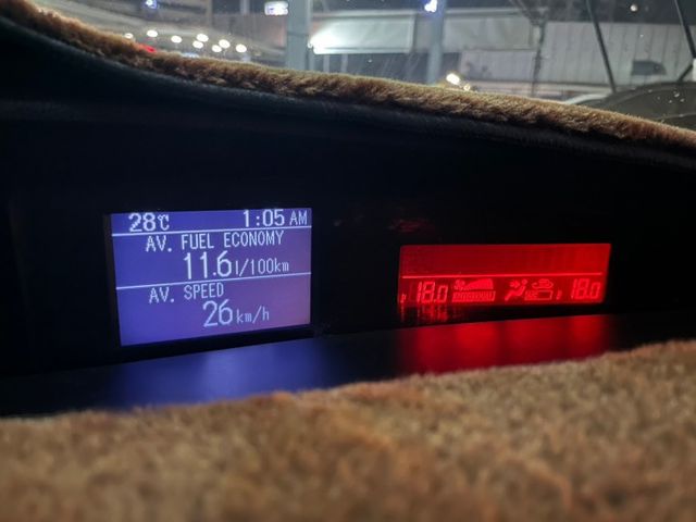 一手美車，僅跑14萬多，免鑰/摸門/天窗/雙區恆溫/HID頭燈等... 歡迎預約賞車，感謝您~  第7張相片
