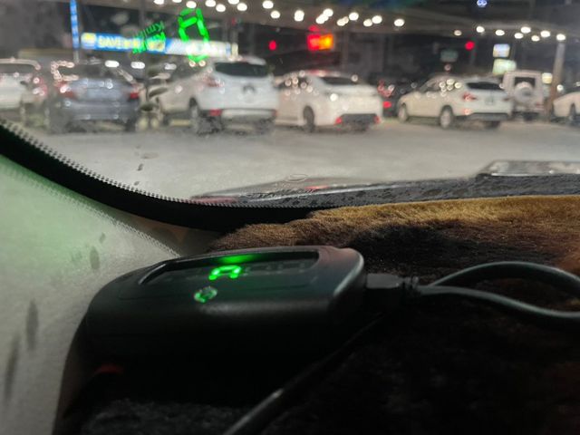 一手美車，僅跑14萬多，免鑰/摸門/天窗/雙區恆溫/HID頭燈等... 歡迎預約賞車，感謝您~  第8張相片