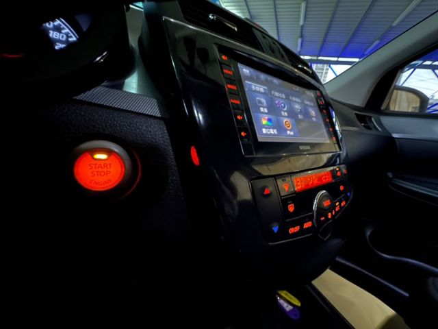 Turbo版 ，里程跑少， 免鑰啟動/摸門解鎖/360度環景/導航等.....歡迎預約賞車，感謝您  第5張相片