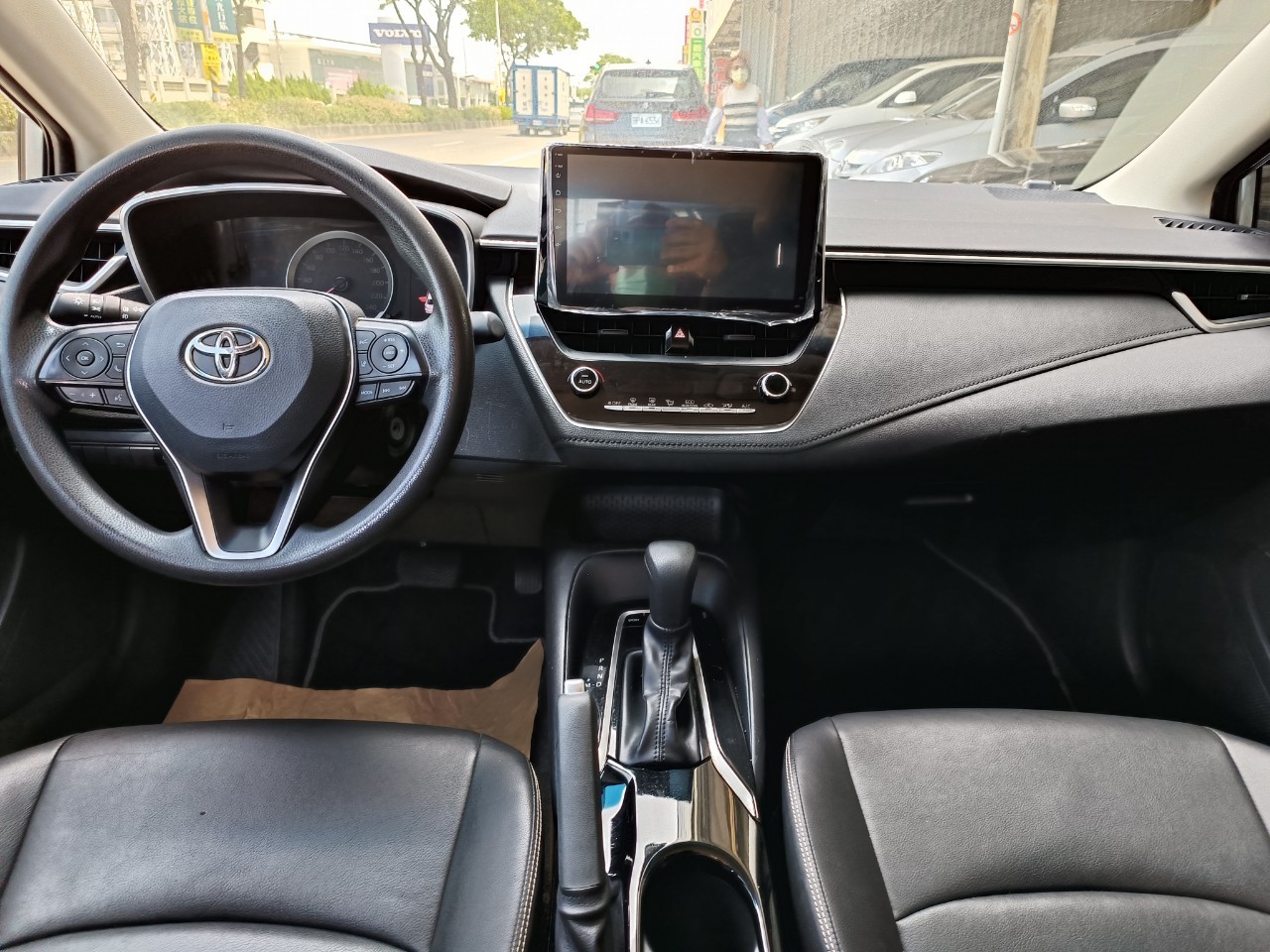 2019年 Toyota Altis 豪華版  第2張相片